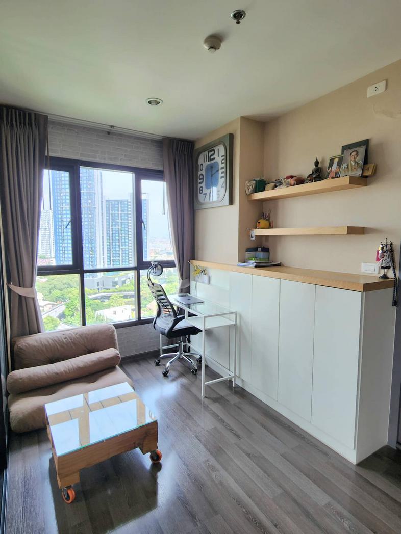 Project The Base Park West Sukhumvit 77 Size 1 bedroom 1 bathroom 30.92 sq.m. 
ห้องมุม วิวสระว่ายน้ำ
ห้องว่าง พร้อมเข้าอยู่...