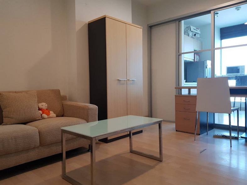 Project Rhythm Ratchada Size 1 Bedroom 45 sq.m. ติดสถานีรถไฟฟ้า MRT (รัชดา) ติดรถไฟฟ้าเลย
อาคาร : ก
เฟอร์นิเจอร์ครบ

ห้องว่...