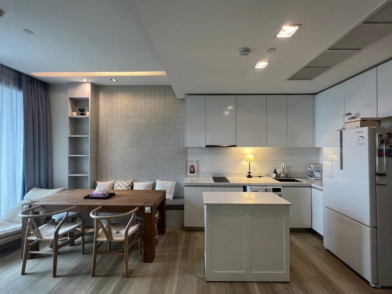 Project Equinox Condo Phahon-Vipha Size 2 bedrooms, 2 bathrooms 63 sq.m. ประกาศขาย
วิวสวนจตุจักร ห้องในสุด ไม่มีใครเดินผ่าน...