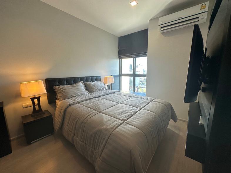 Project condo Rhythm Sukhumvit 44/1 Size 1 bedroom, 1 bathroom 35 sq.m. ปล่อยเช่า
ติด BTS พระโขนง ( 0 เมตร )

วิวเมือง เปิด...