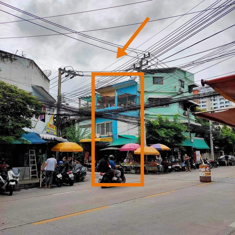 Project Commercial building for sale Next to Charoen Krung Road 67 Size  -1 sq.m. ขายอาคารพาณิชย์ ติดถนนเจริญกรุง 67

