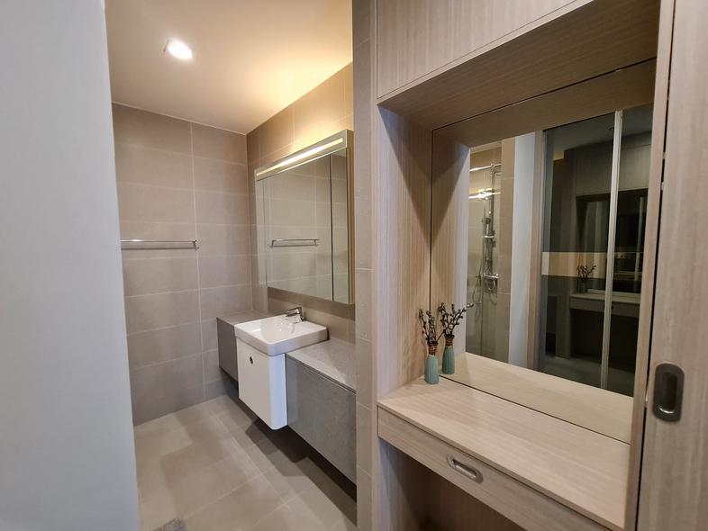 Project Noble Ploenchit Size 2 bedrooms, 2 bathrooms 100 sq.m. ปล่อยเช่าคอนโด
เดินทางสะดวกมาก อยู่ใจกลางเมือง มีทางเชื่อมกั...