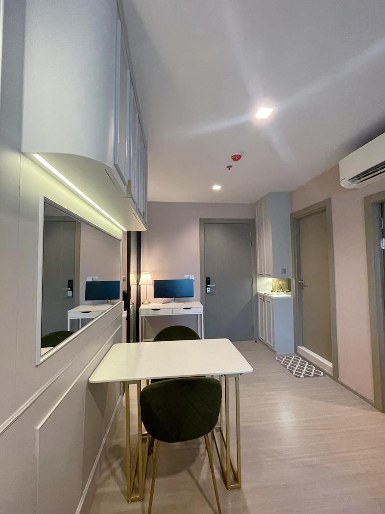 Project Life Asoke Rama9 Size 1 bedroom plus  35.98 sq.m. ขายคอนโด

ห้องสภาพใหม่มาก ไม่เคยปล่อยเช่า และไม่ค่อยได้อยู่

ทิศใ...