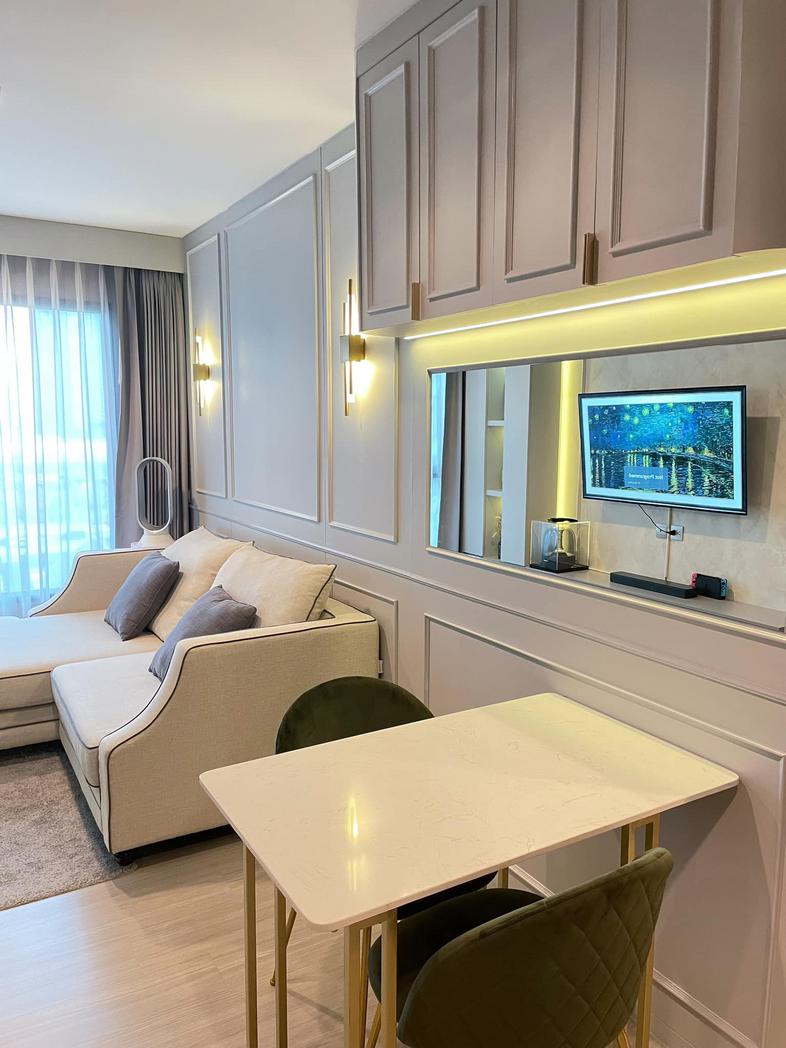 Project Life Asoke Rama9 Size 1 bedroom plus  35.98 sq.m. ขายคอนโด

ห้องสภาพใหม่มาก ไม่เคยปล่อยเช่า และไม่ค่อยได้อยู่

ทิศใ...