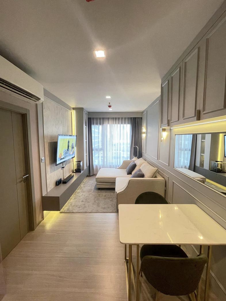 Project Life Asoke Rama9 Size 1 bedroom plus  35.98 sq.m. ขายคอนโด

ห้องสภาพใหม่มาก ไม่เคยปล่อยเช่า และไม่ค่อยได้อยู่

ทิศใ...