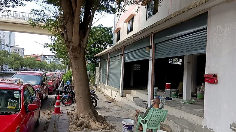 โครงการ ตึกเชิงพาณิชย์ริมถนนใหญ่ให้เช่า  Commercial building on main road for rent. ขนาด   -1 ตร.ม. ให้เช่า
เนื้อที่ 70 ตรว...